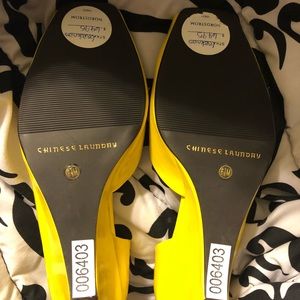 Chinese Laundry from Nordstrom! Yellow. Wedge, 6.5
